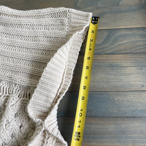 Listicle Creme Cable Knit Loose Fit Poncho Sweater w/ Cute Boho Fringe S/M (Z7) - Picture 9 of 9